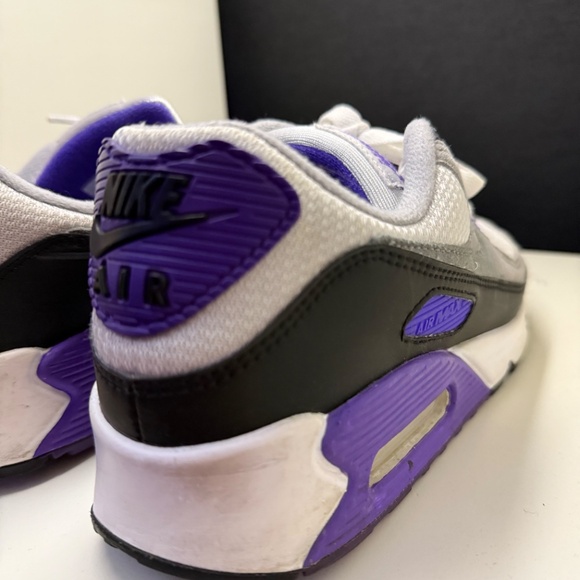 Nike Air Max 90 - Picture 2 of 7